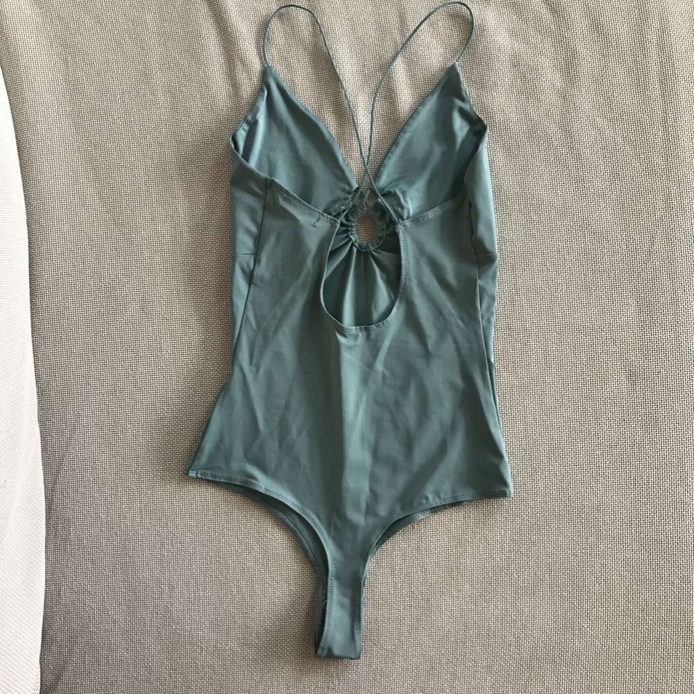 Dynamite teal strappy bodysuit - Picture 4 of 5